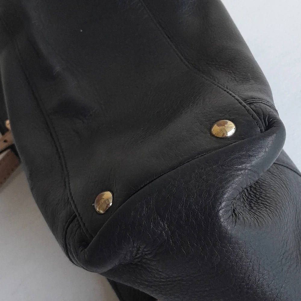 Michael Kors Jet Set Tote BLACK pebbled leather